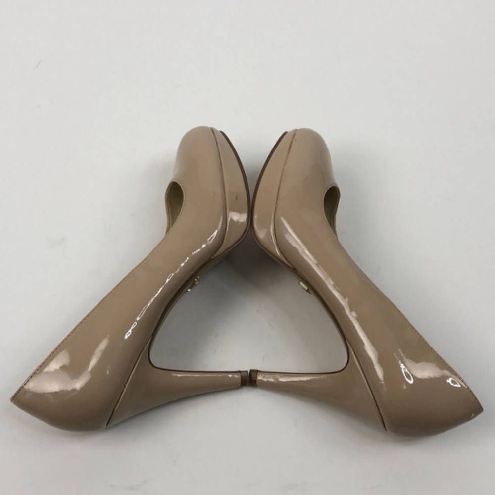 Nickels Tan / Nude Heels Size 7.5 - Picture 4 of 6